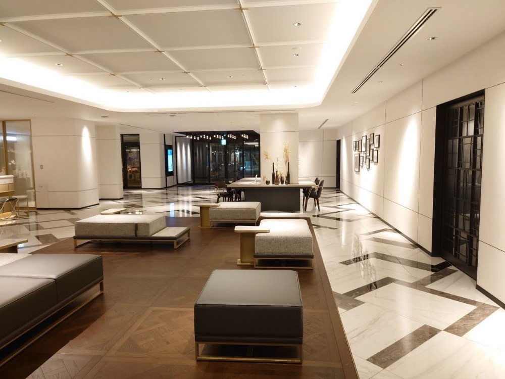 orionhotelnaha_lobby2