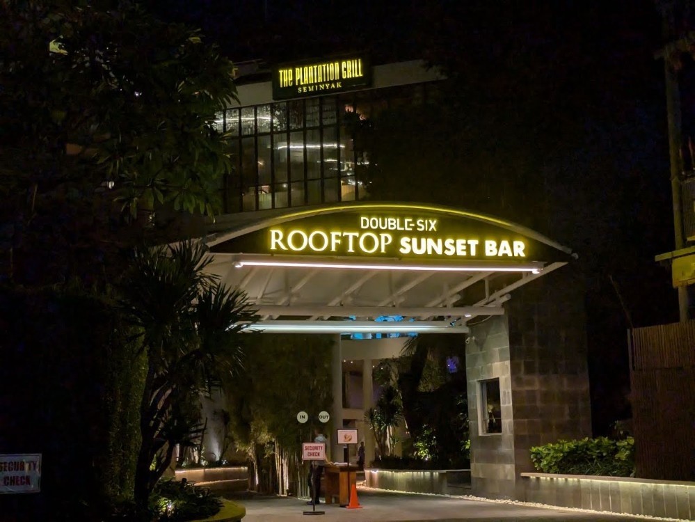 bali_doublesix_rooftop_