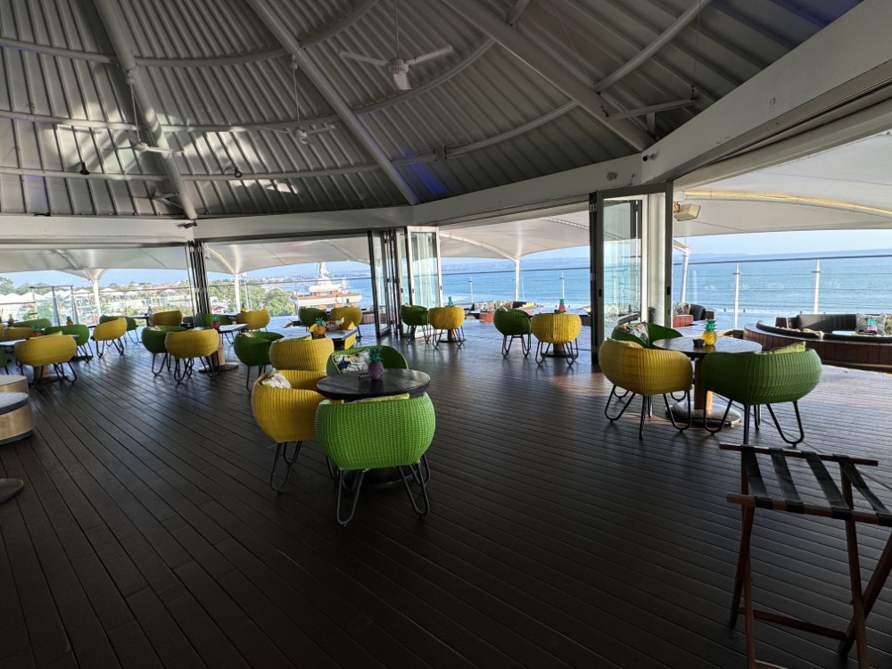 bali_doublesix_rooftop_6