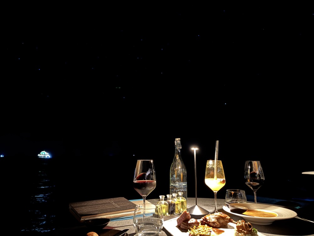 grandpark_maldives_firedoor2