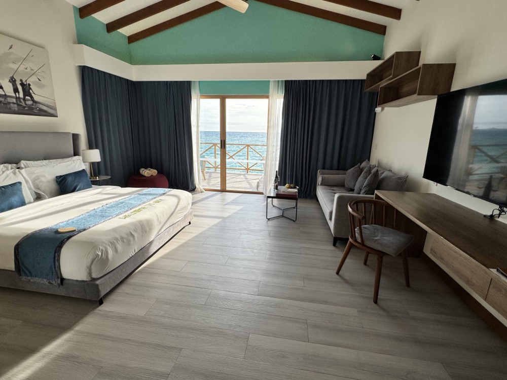 joyisland_guestroom_1