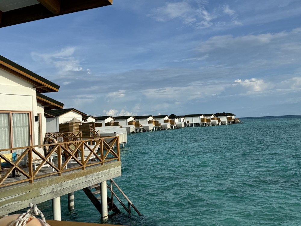 joyisland_watervilla_2